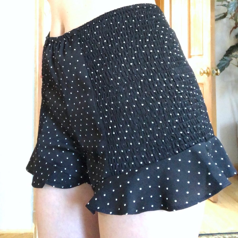 Tillys flared black and white polka dot shorts - Picture 3 of 3